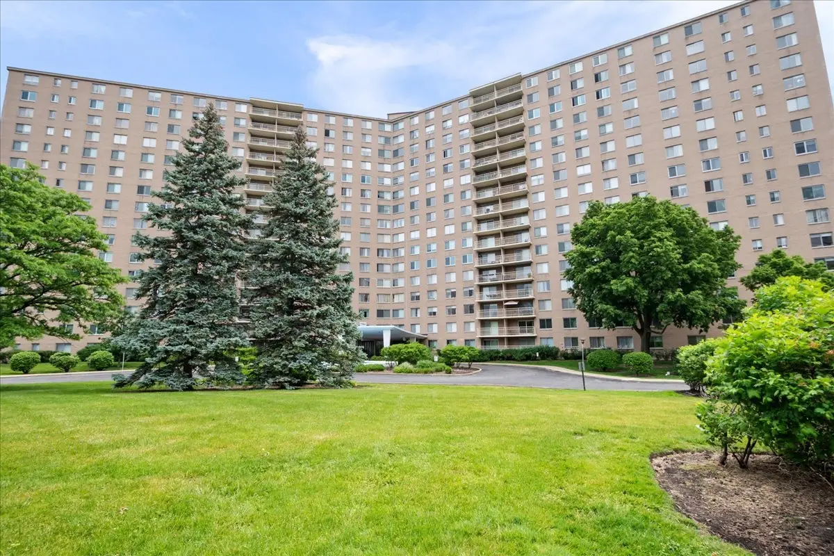7061 N Kedzie Avenue #115, Chicago, IL 60645 - #1