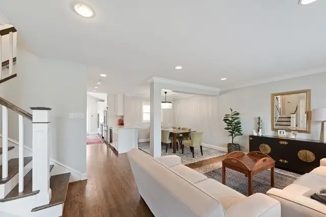 1605 S Greenwood Avenue, Park Ridge, IL 60068 - #2