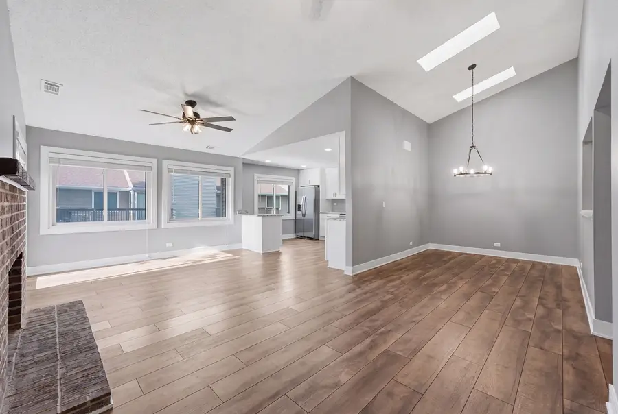 938 Hidden Lake Drive #938, Buffalo Grove, IL 60089 - #3