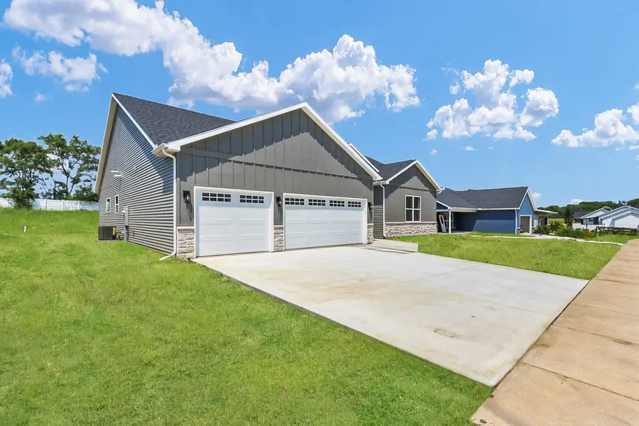 2904 Haydon Drive, Urbana, IL 61802 - #2