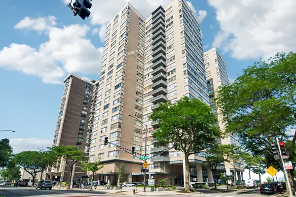6301 N Sheridan Road #14M, Chicago, IL 60660