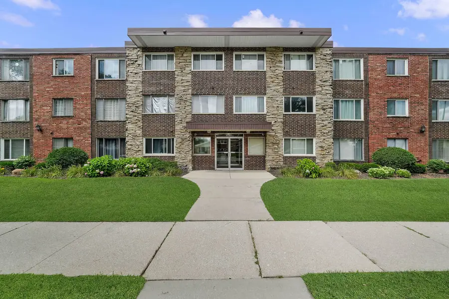 10210 Washington Avenue #115, Oak Lawn, IL 60453 - #2