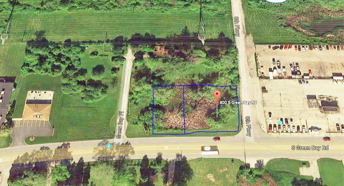 800 S Green Bay Road, Waukegan, IL 60085 - #1