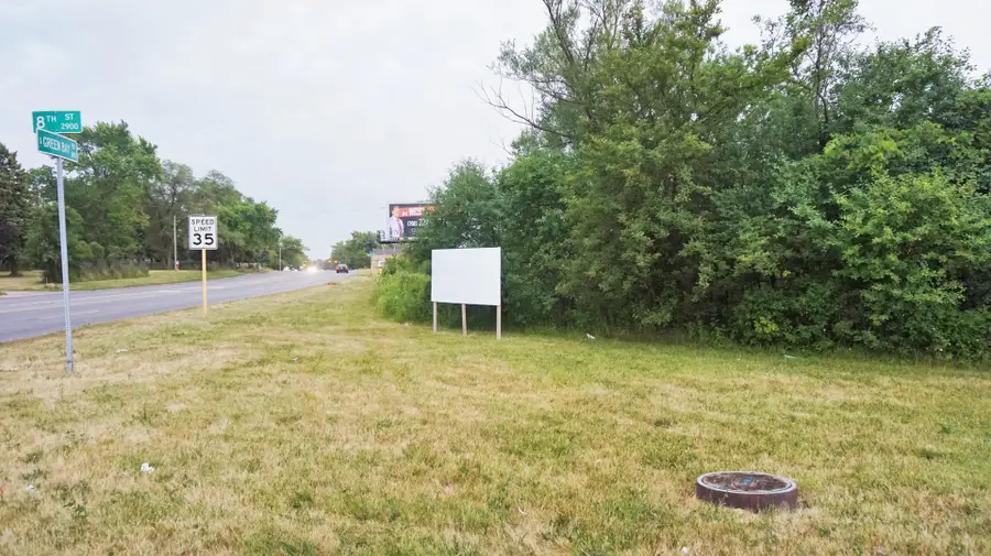 800 S Green Bay Road, Waukegan, IL 60085 - #3