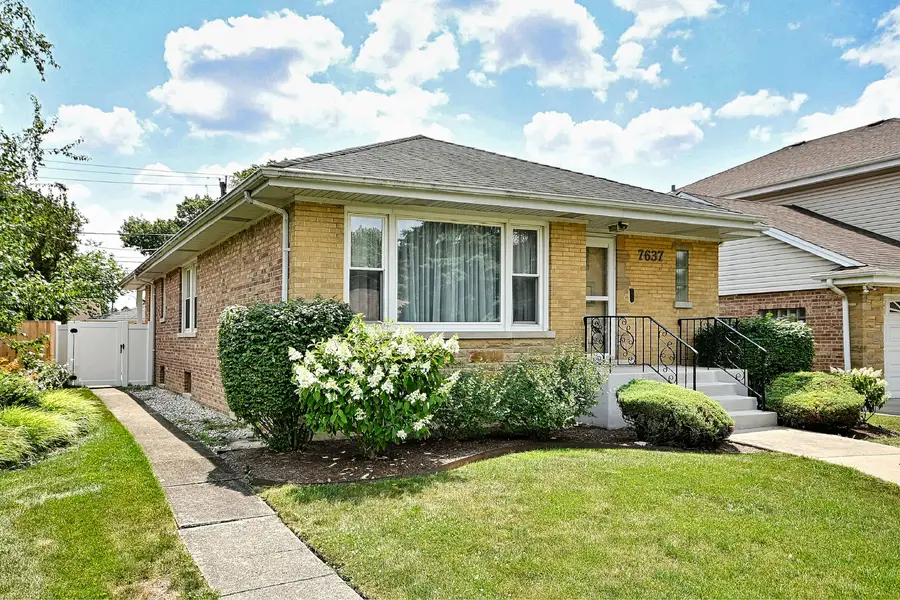 7637 W Armitage Avenue, Elmwood Park, IL 60707 - #2