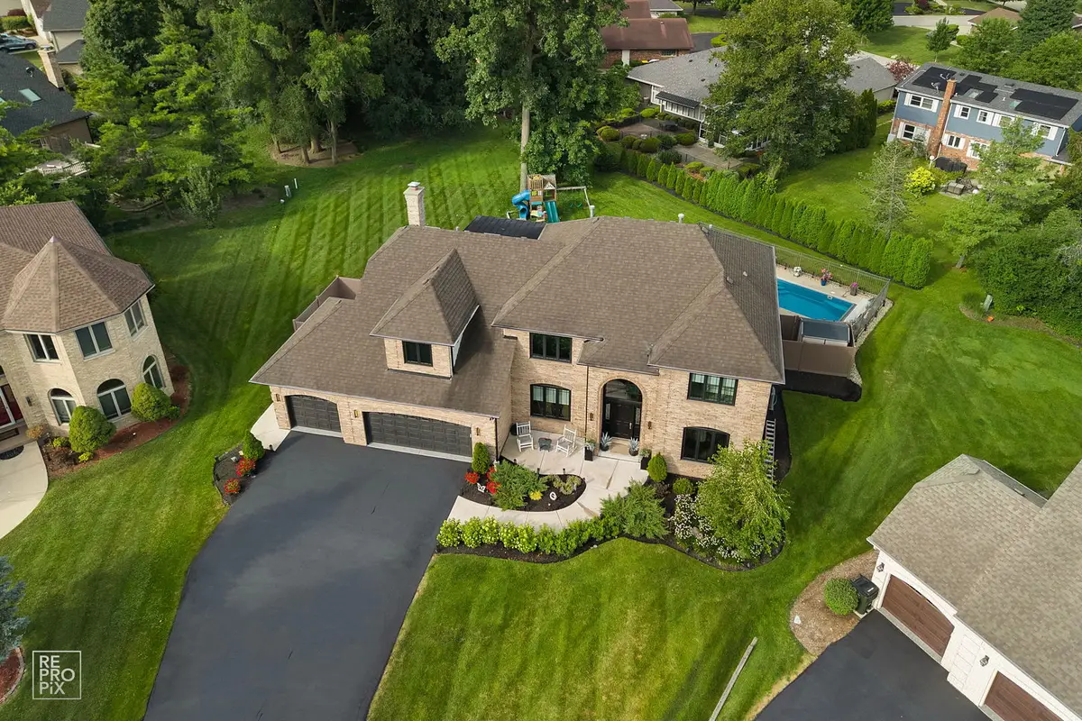 392 Crestwood Court, Wood Dale, IL 60191 - #1