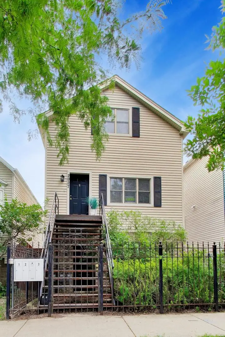 2927 N Gresham Avenue #1, Chicago, IL 60618 - #1