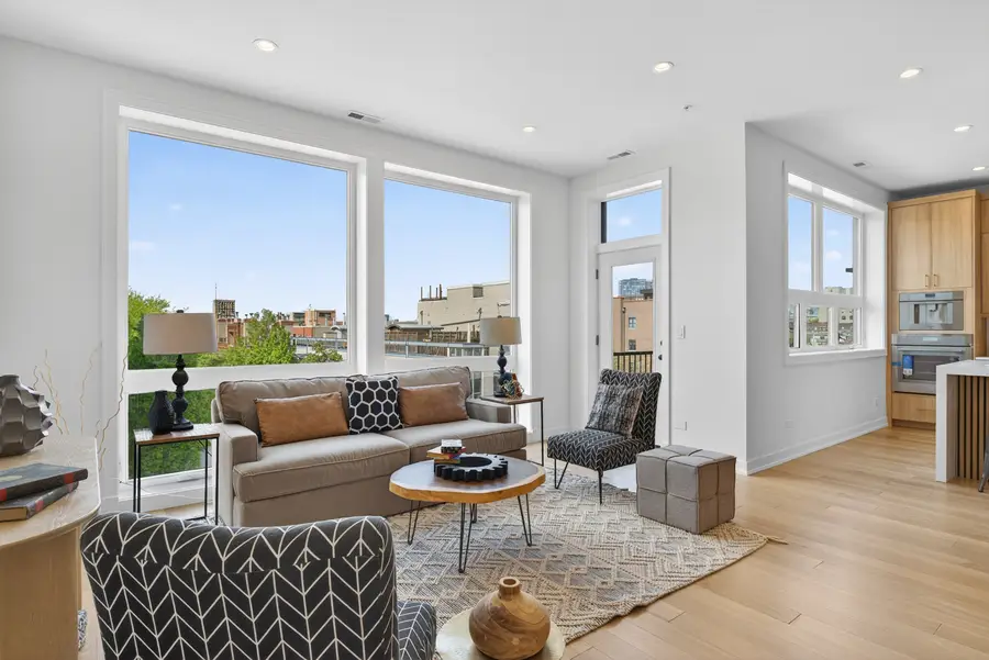 1347 W Grand Avenue #4N, Chicago, IL 60642 - #3