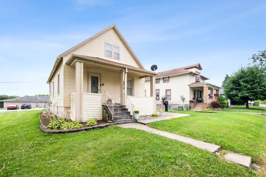 2819 Commercial Avenue, South Chicago Heights, IL 60411 - #3