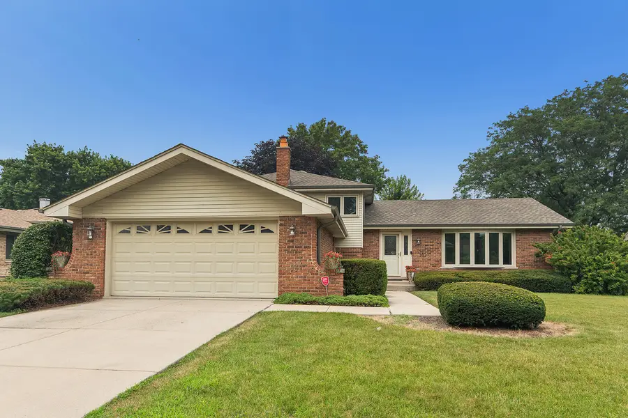 15208 Royal Foxhunt Road, Orland Park, IL 60462 - #3