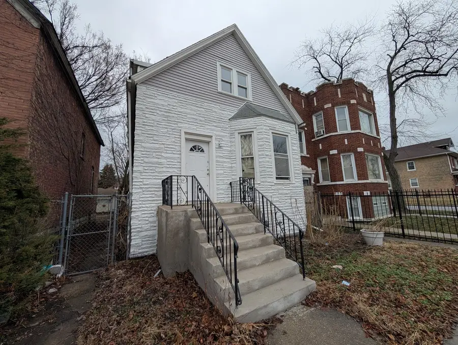 654 E 92nd Place, Chicago, IL 60619 - #2