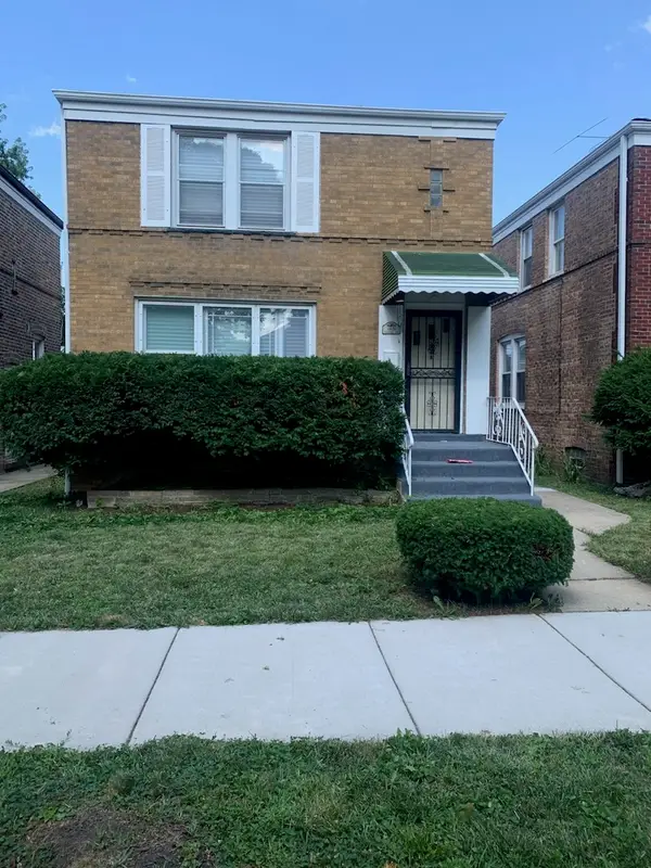 10638 S Eberhart Avenue, Chicago, IL 60628
