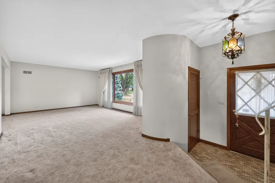 117 York Court, Naperville, IL 60540 - #3