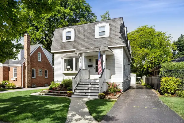 224 N Highland Avenue, Elmhurst, IL 60126