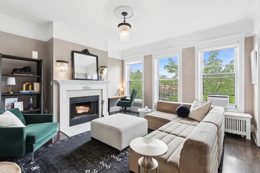 442 W Dickens Avenue #3, Chicago, IL 60614 - #2
