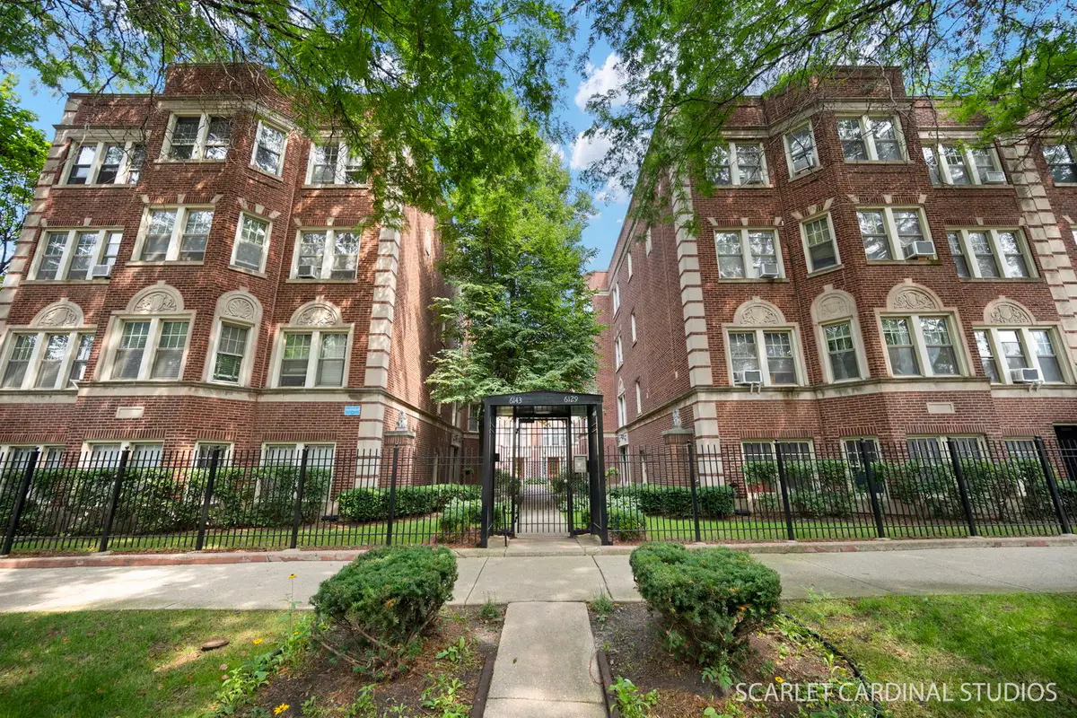 6137 N Hoyne Avenue #2, Chicago, IL 60659 - #1