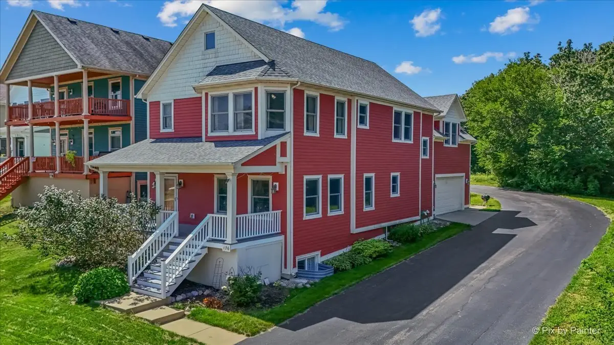 176 S Channing Street, Elgin, IL 60120 - #1