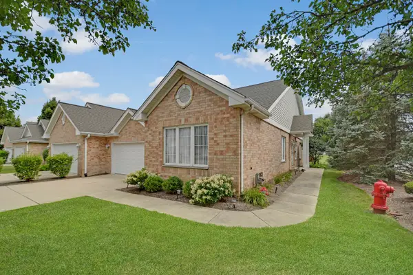 5553 Foxwoods Drive, Oak Lawn, IL 60453