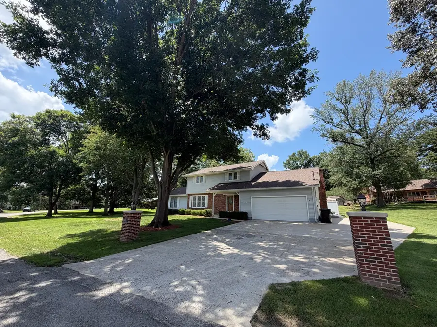 42 Hilanoa Drive, Metropolis, IL 62960 - #2