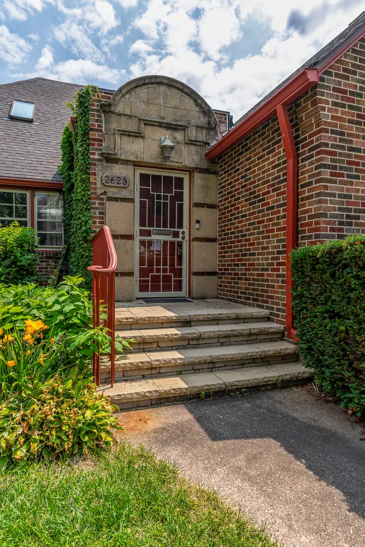2625 Scott Street, Davenport, IA 52803 - #2