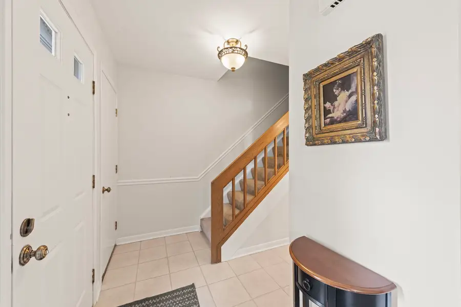 27W327 Providence Lane, Winfield, IL 60190 - #3