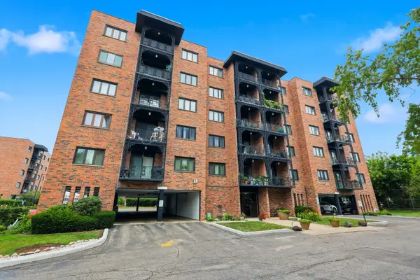 9332 Landings Lane #506, Des Plaines, IL 60016