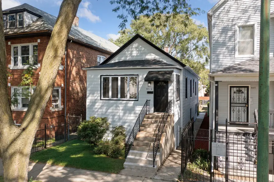 8613 S Colfax Avenue, Chicago, IL 60617 - #2
