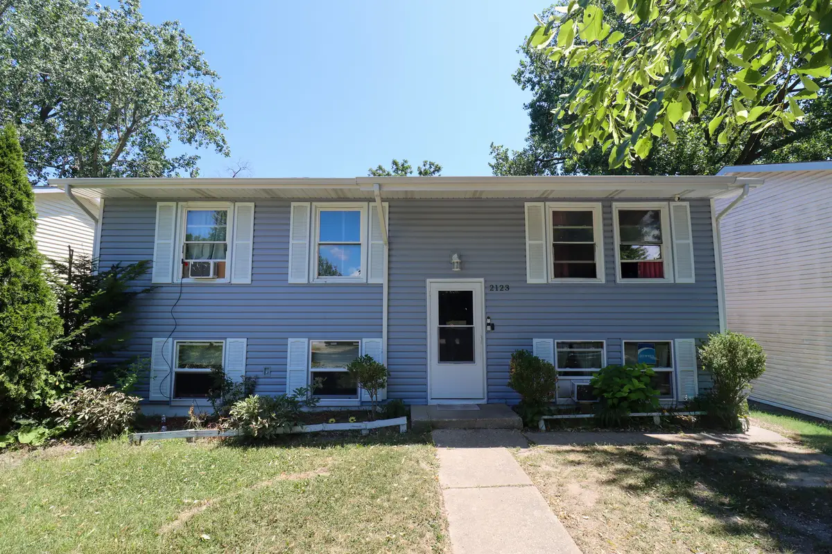 2123 Wallace Avenue, North Chicago, IL 60064 - #1