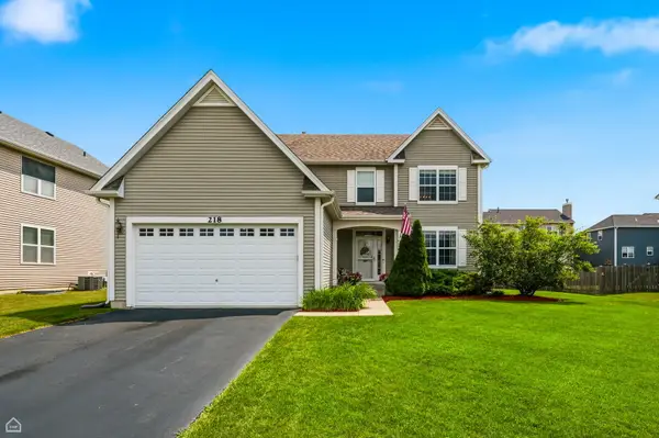 218 Woodford Road, Oswego, IL 60543