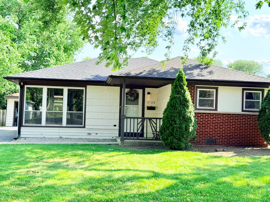 2109 Park Street, Rolling Meadows, IL 60008 - #2