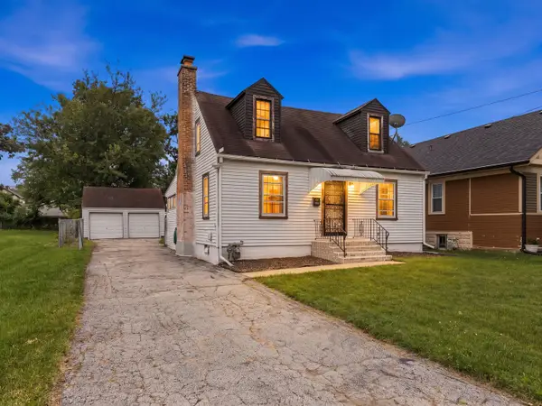 1029 Front Street, Aurora, IL 60505