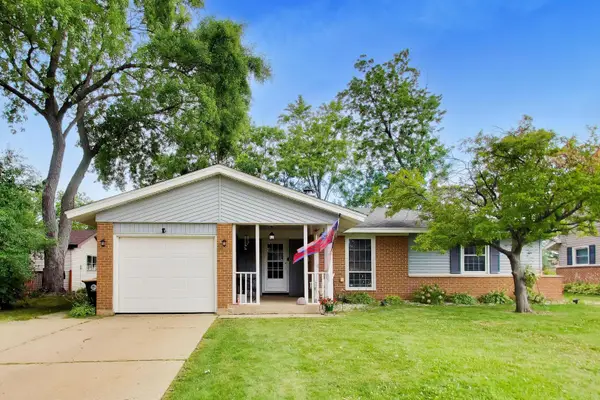 502 Shadywood Lane, Elk Grove Village, IL 60007