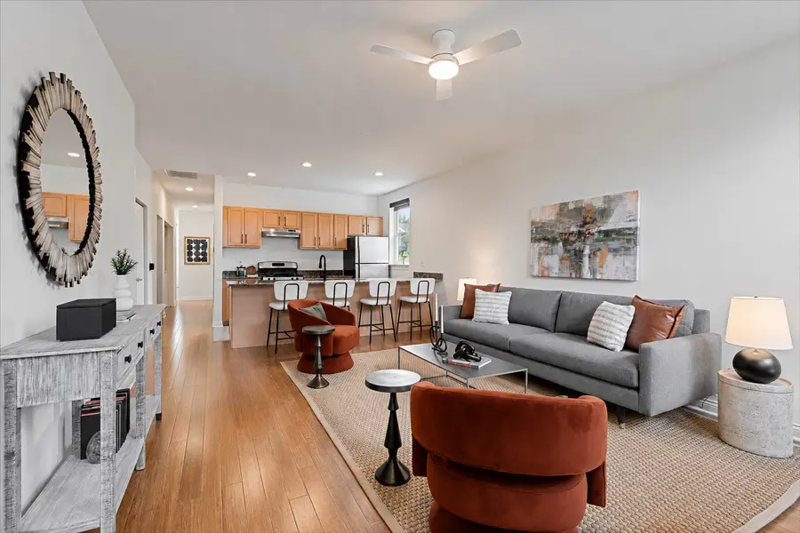 2146 N Lawndale Avenue #1, Chicago, IL 60647 - #2