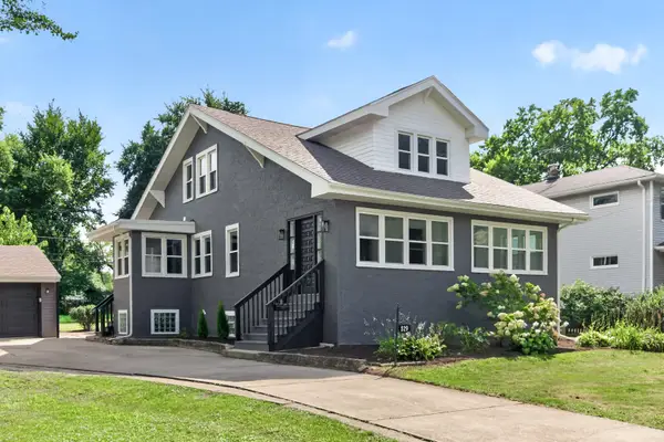 529 E Park Boulevard, Villa Park, IL 60181