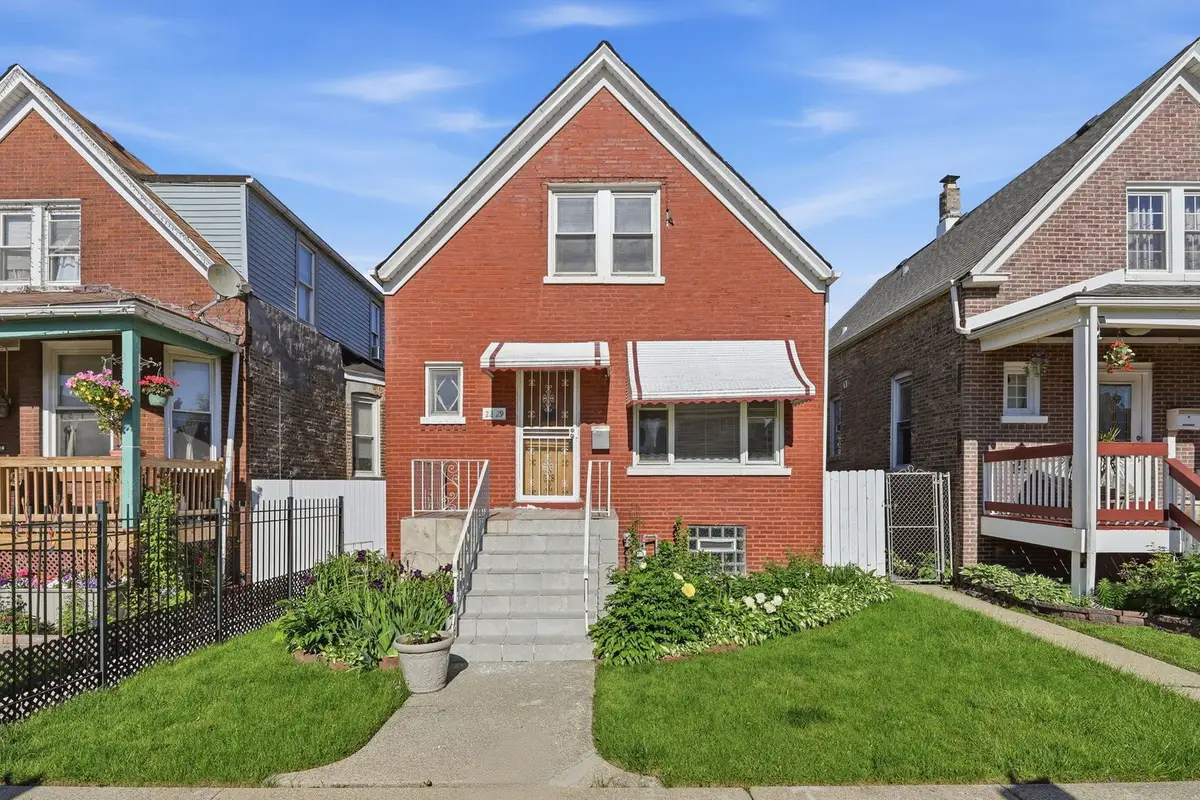 2229 N Kedvale Avenue, Chicago, IL 60639 - #1