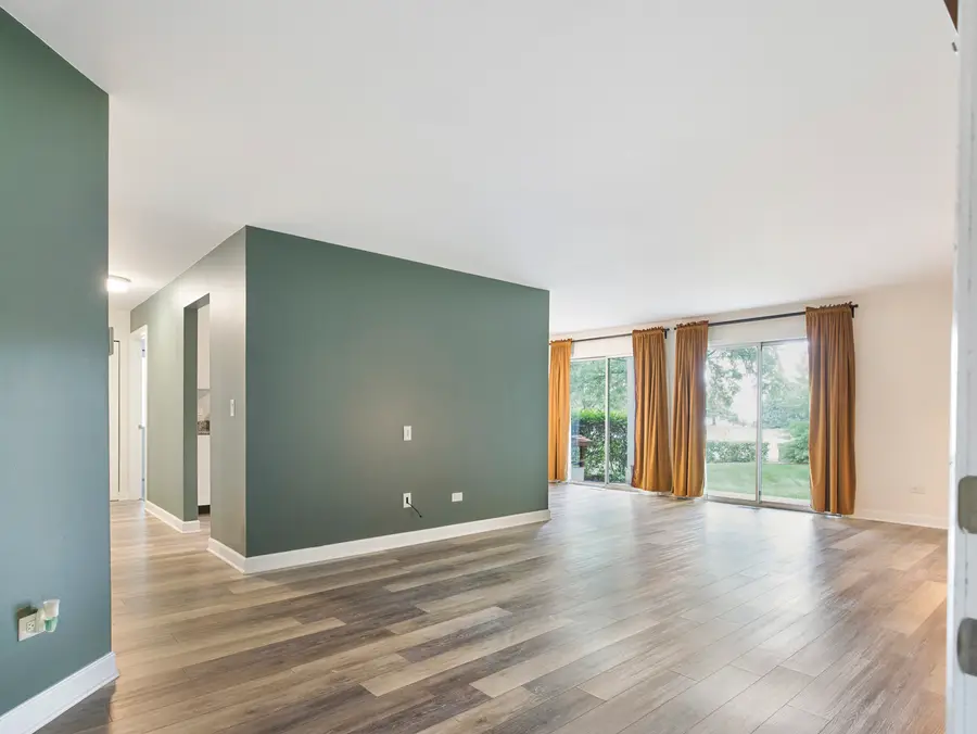 2814 Meadow Lane #W1, Schaumburg, IL 60193 - #2