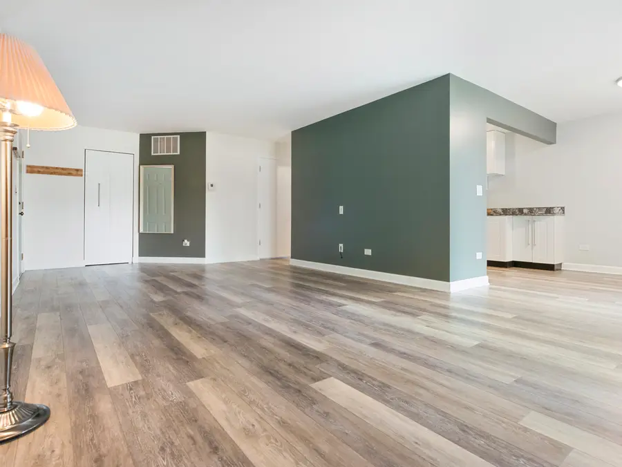 2814 Meadow Lane #W1, Schaumburg, IL 60193 - #3