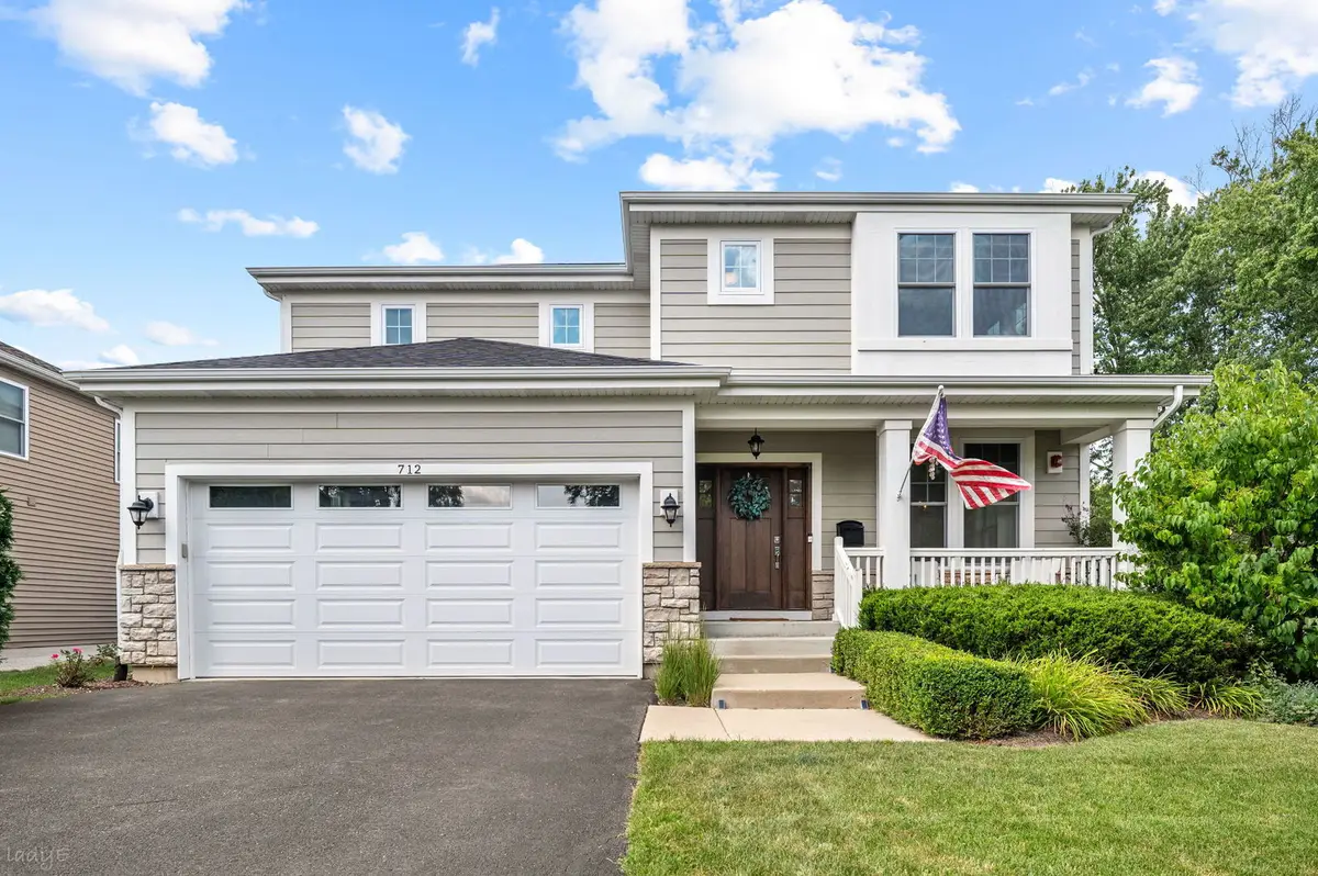 712 E Rockland Road, Libertyville, IL 60048 - #1