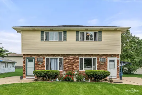 1153-1155 Burgundy Lane, Aurora, IL 60505