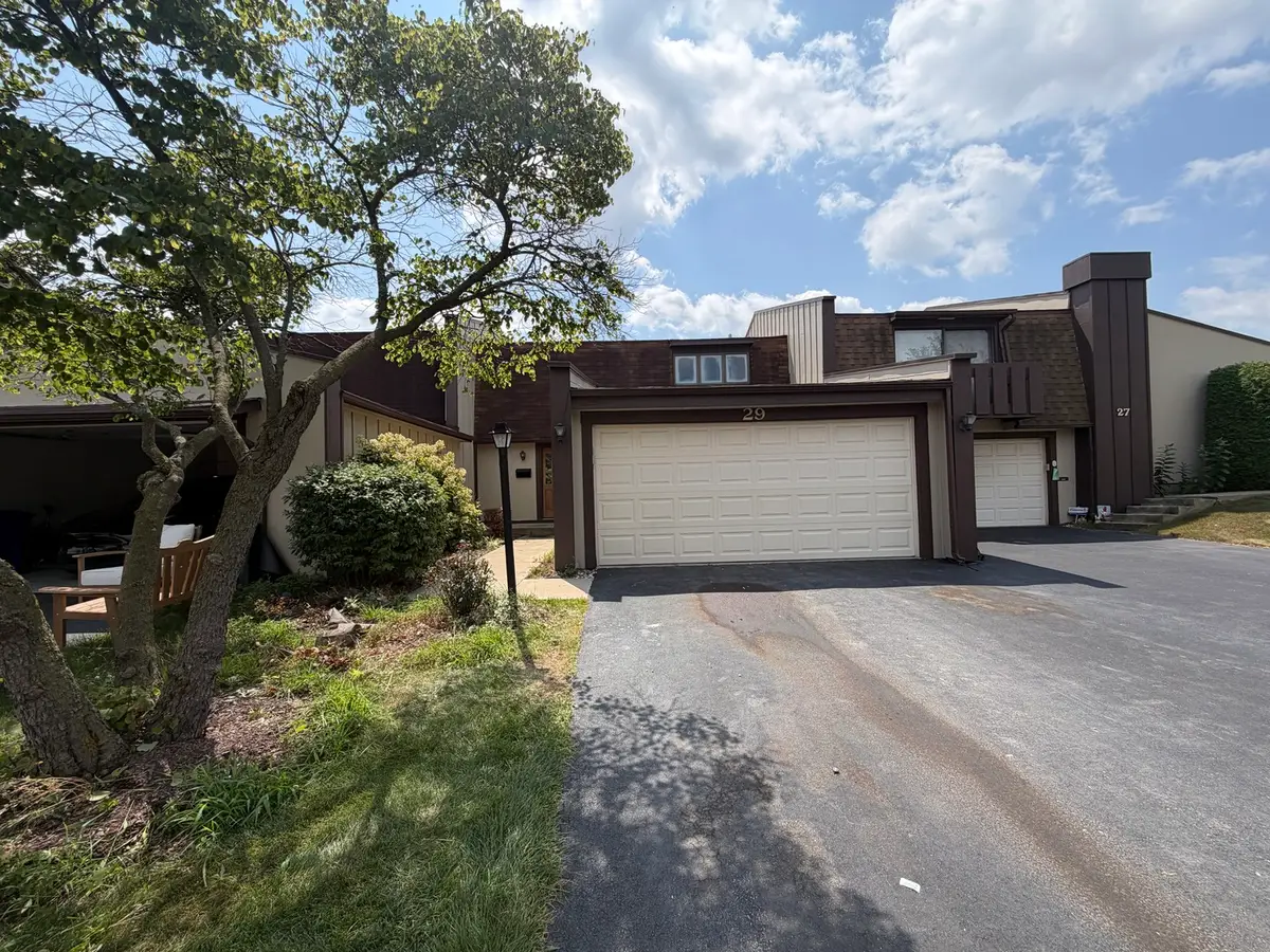 29 Westwood Court, Indian Head Park, IL 60525 - #1