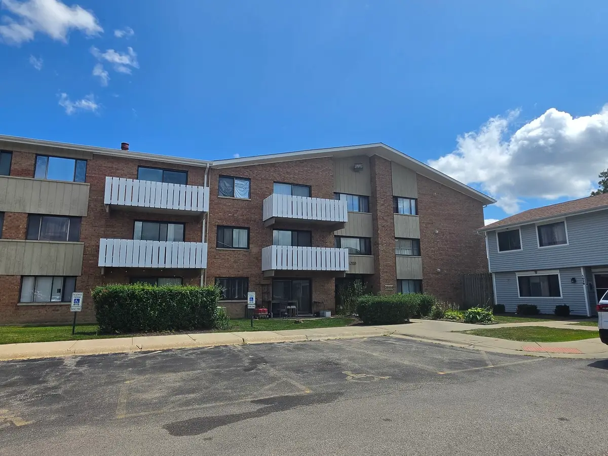 2000 Bayside Drive #304, Palatine, IL 60074 - #1
