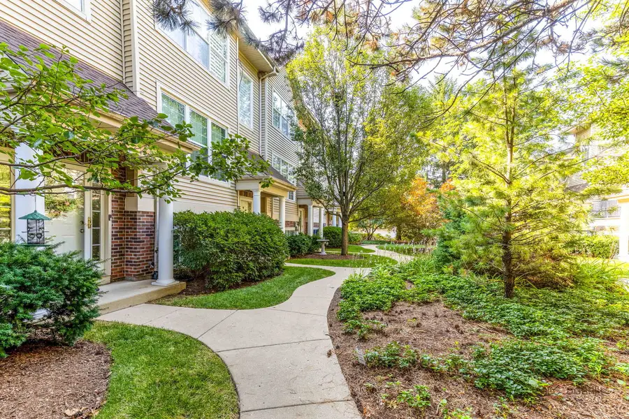 25 E Illinois Avenue, Palatine, IL 60067 - #2