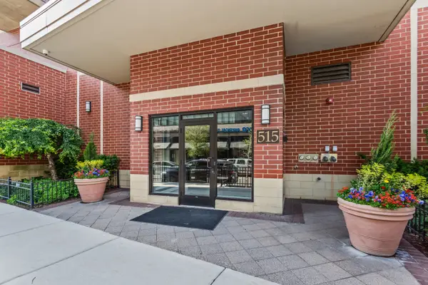515 Main Street #401, Evanston, IL 60202