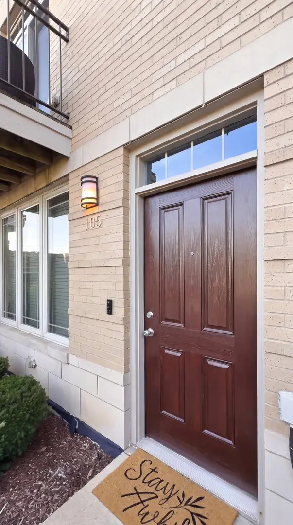 922 Warren Avenue #105, Downers Grove, IL 60515 - #2