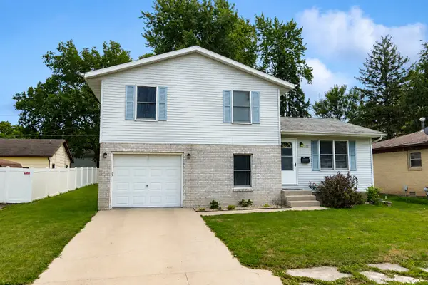 822 E Washington Street, Pontiac, IL 61764