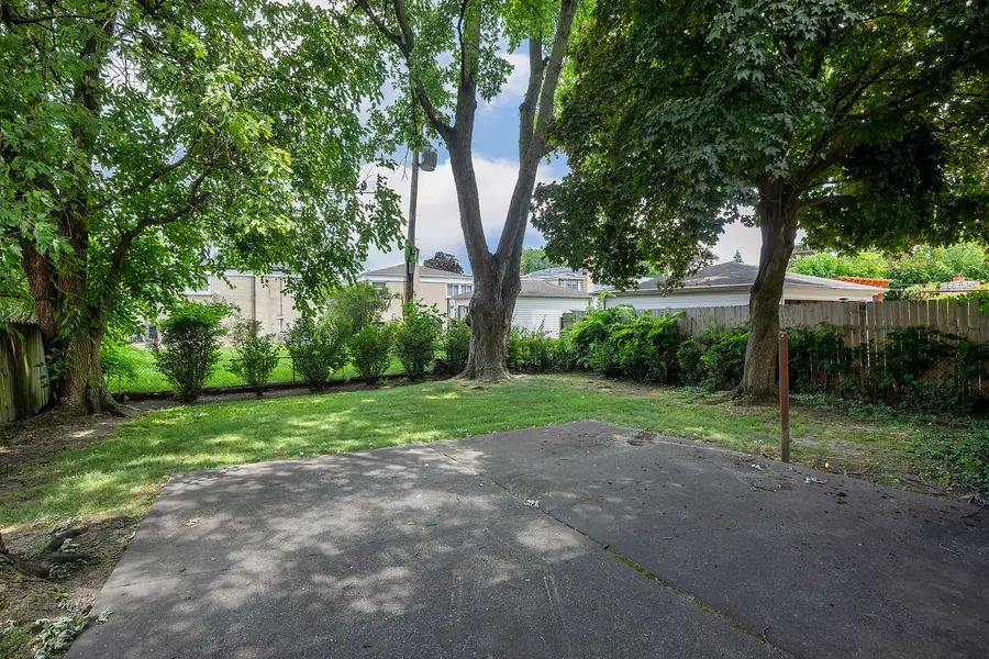Address Withheld By Seller, Glenview, IL 60025 - #3
