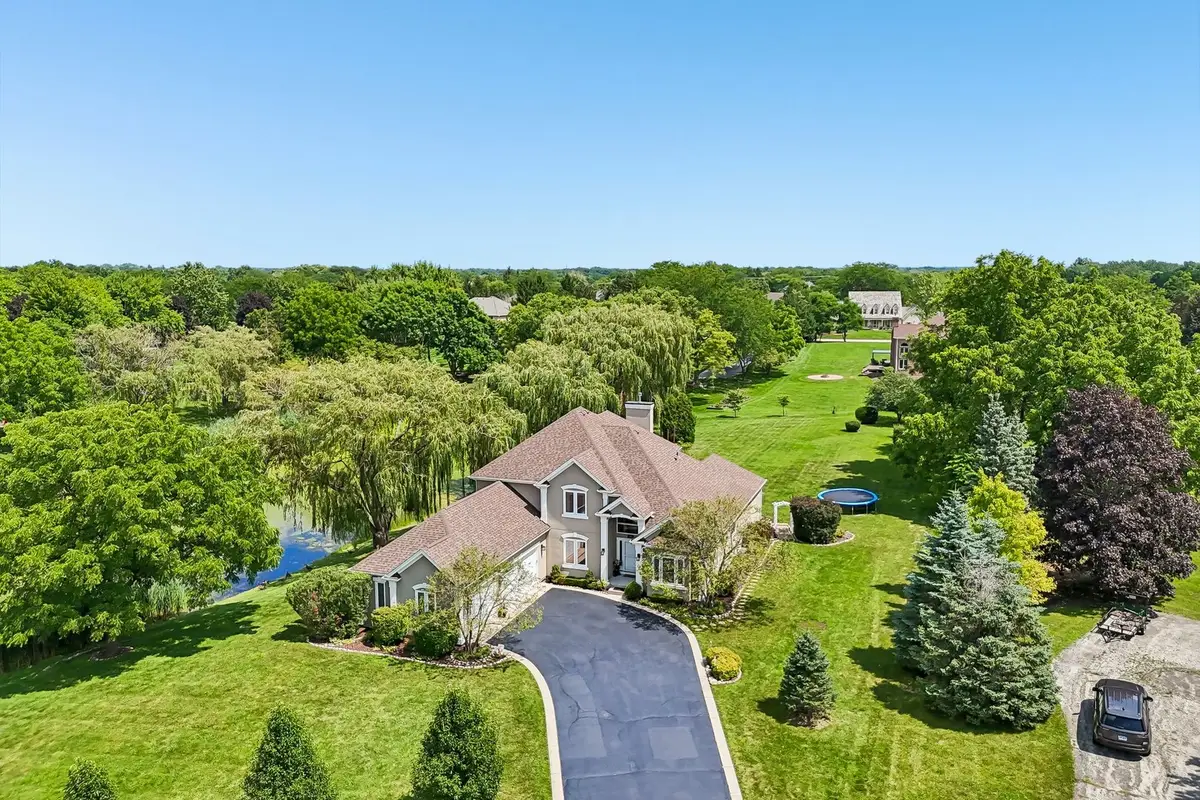 184 Bluebird Court, Hawthorn Woods, IL 60047 - #1