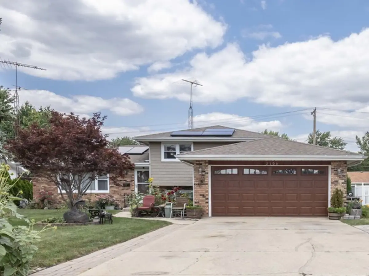 2105 Glenwood Avenue, Joliet, IL 60435 - #1