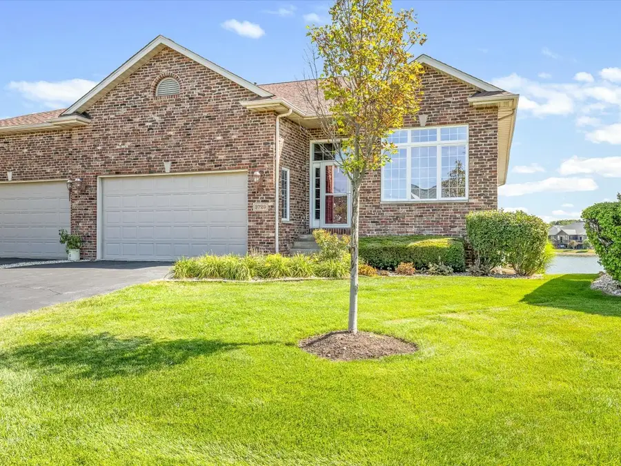 3729 Lakeview Drive, Winnebago, IL 61088 - #2