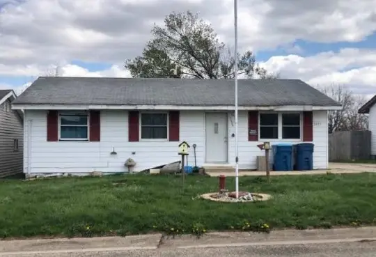 3025 Arlington Drive, Princeton, IL 61356 - #2